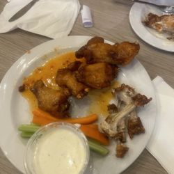 Paradise Cove - Chicken wings