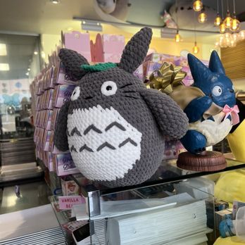 Honey & Butter Macarons - Totoro cutie - Macarons Near Me - Irvine, California Honey & Butter Macarons - Totoro cutie - Macarons Near Me - Irvine, California