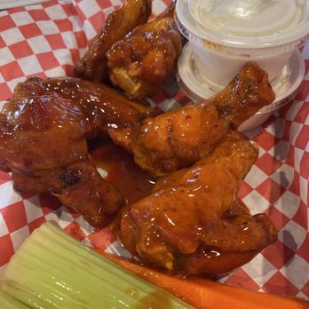 Coach's Corner Pizza & Brew - Mango habanero Wings - Pizza Near Me - Cypress, California
