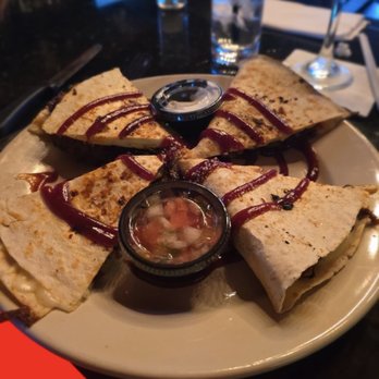 Whiskey Kitchen Mount Dora - Bars Near Me - Mt Dora, Florida