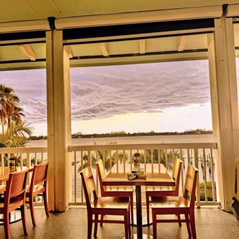 EVIE’S AT SPANISH POINT RESTAURANT & TIKI - Updated May 2025 - 114 ...