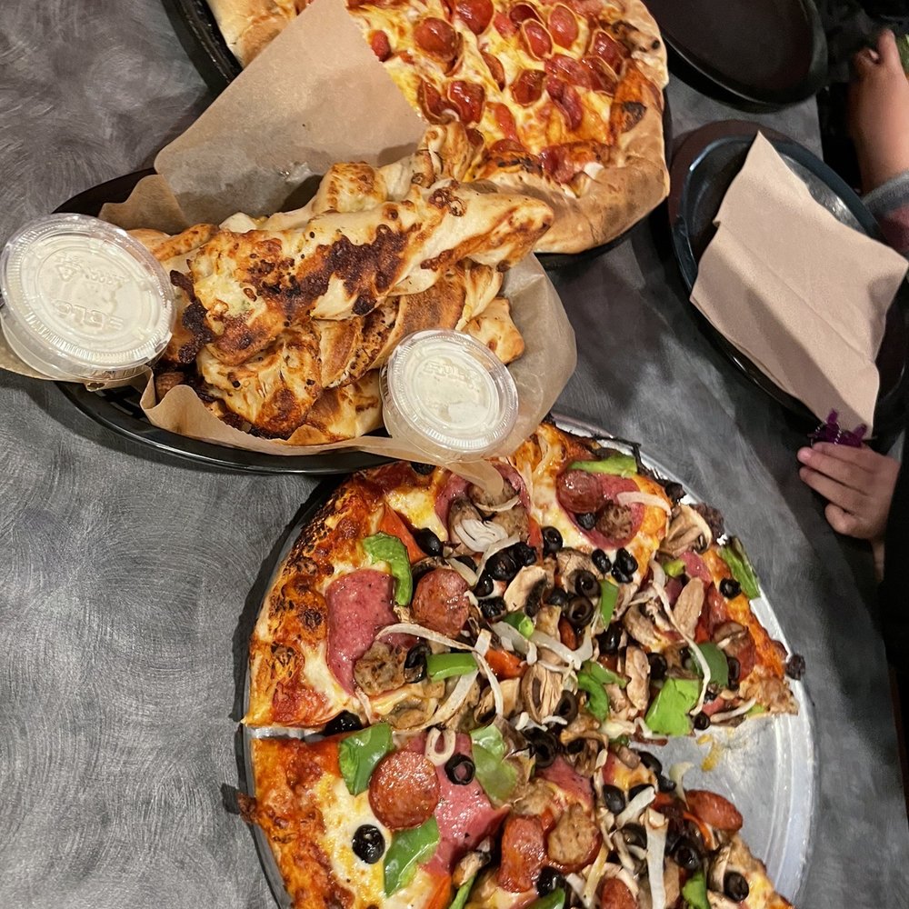 Round Table Pizza Sierra College Blvd Roseville Ca Matttroy