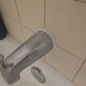 Compass Plumbing - Caulking - Plumbing Near Me Compass Plumbing - Caulking - Plumbing Near Me