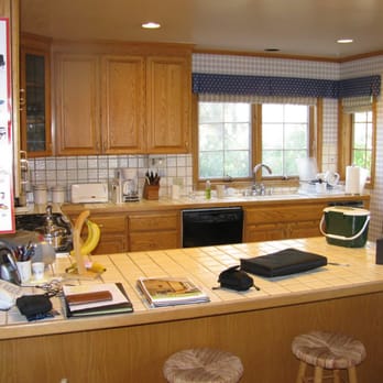 OK Contracting - a kitchen with a large island - General Contractors Near Me - Mountain View, California OK Contracting - a kitchen with a large island - General Contractors Near Me - Mountain View, California