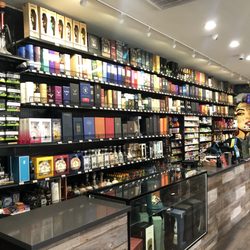Full House Liquor
