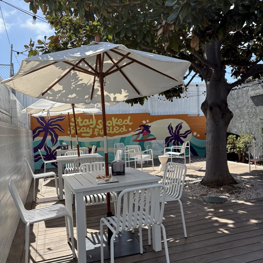 Oakberry Acai - Cute patio - Acai Bowls Near Me - San Clemente, California Oakberry Acai - Cute patio - Acai Bowls Near Me - San Clemente, California