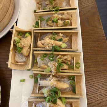 Bloom & Vine - Razor clam - Asian Fusion Near Me - Mountain View, California Bloom & Vine - Razor clam - Asian Fusion Near Me - Mountain View, California