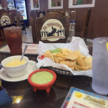 El Tenampa - How did I miss the red sauce? Served warm. - Mexican Near Me - Mexia, Texas El Tenampa - How did I miss the red sauce? Served warm. - Mexican Near Me - Mexia, Texas