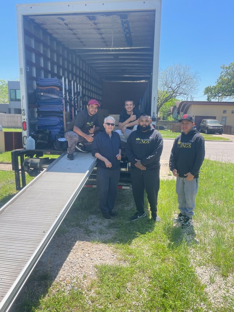 THE MOVING KINGS TX LLC