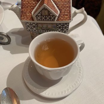 Kings' Carriage House - Decaf vanilla tea - New American Near Me - New York, New York