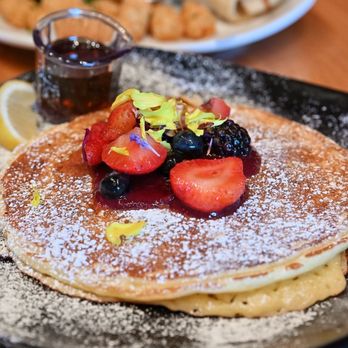 Bluberry Social - Blueberry Lemon Ricotta Pancake - Breakfast & Brunch Near Me - Irvine, California