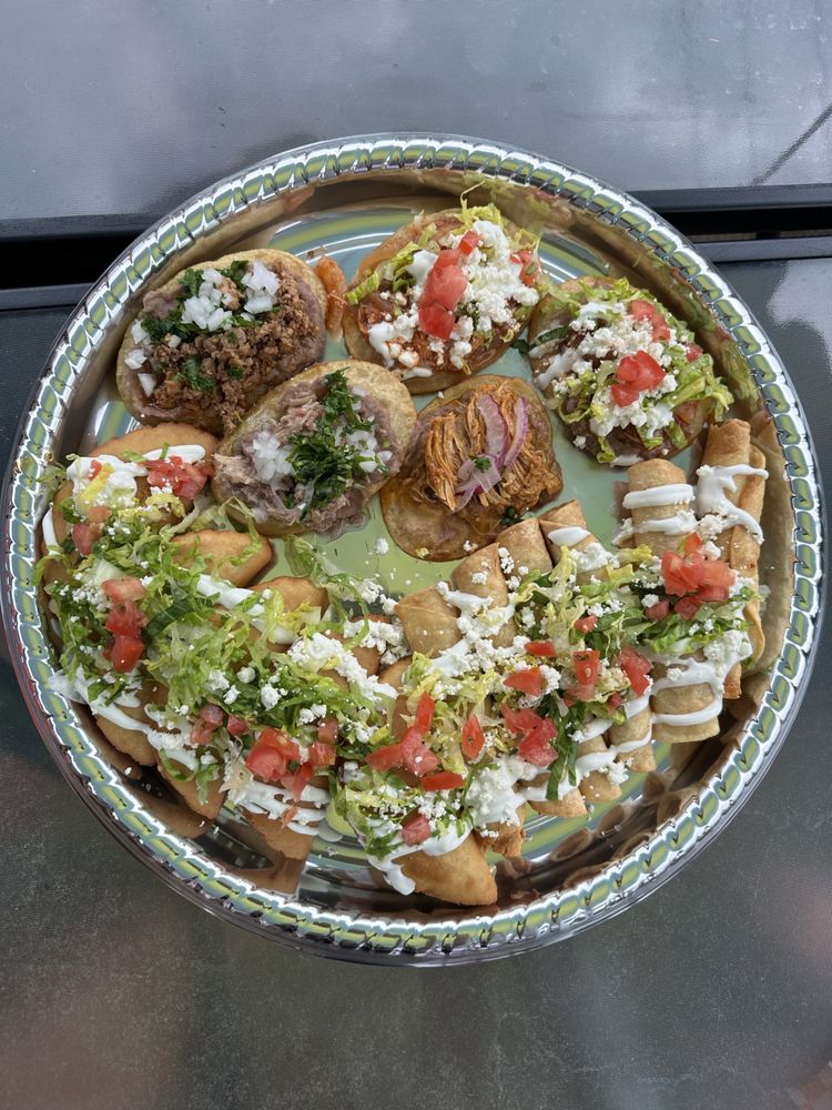 Sierra's Mexican Cabana Logo