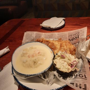 Red Lobster - Fried Fish, coleslaw, and Lobster Mashed Potatoes - Seafood Near Me - Kissimmee, Florida Red Lobster - Fried Fish, coleslaw, and Lobster Mashed Potatoes - Seafood Near Me - Kissimmee, Florida