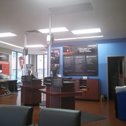 The lobby is so clean and comfrtable The lobby is so clean and comfrtable