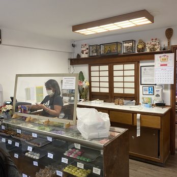 Nisshodo Candy Store - Inside the shop. Social distancing enforced.   IG: @ohmyono - Candy Stores Near Me - Honolulu, Hawaii