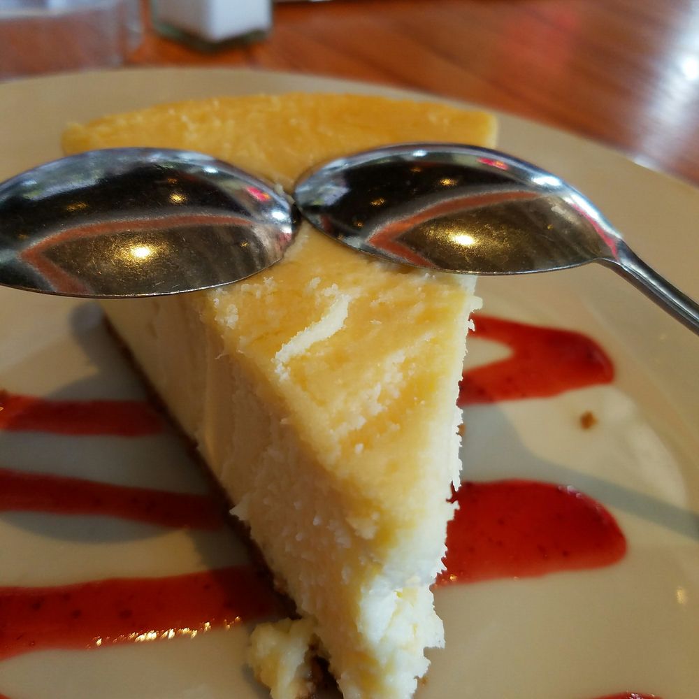 Chili's - Cheesecake yum - Bars Near Me - Albuquerque, New Mexico Chili's - Cheesecake yum - Bars Near Me - Albuquerque, New Mexico