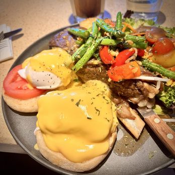 Khao Hom - Ka-Pow Short Rib Benedict - Thai Near Me - Hayward, California