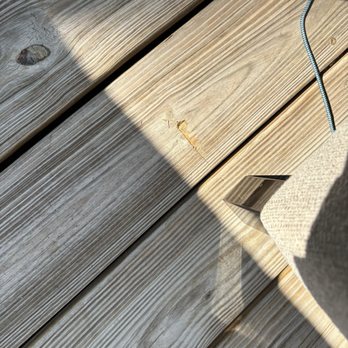 Navarro Xpress Moving - Scratched up my floor - Movers Near Me