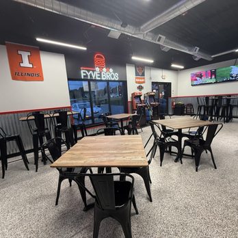 Fyve Bros - 4 different games happening - Burgers Near Me - Glendale Heights, Illinois Fyve Bros - 4 different games happening - Burgers Near Me - Glendale Heights, Illinois