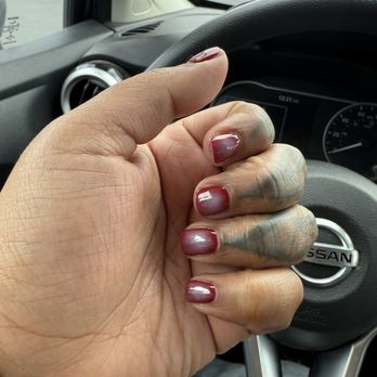 2EM Nail Place - I have had air brushed nails in the past and to say she hand painted did these I am VERY impressed. - Nail Salons Near Me - Irvine, California