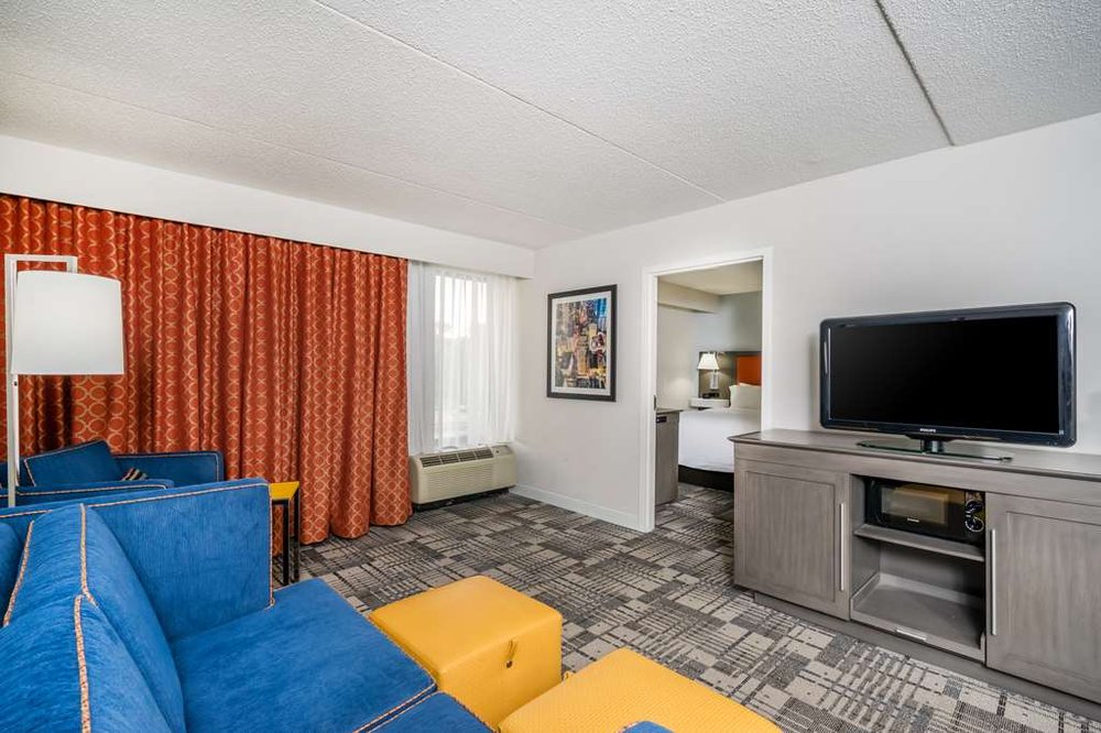 HAMPTON INN PHILADELPHIA/PLYMOUTH MEETING 77 Photos & 34 Reviews