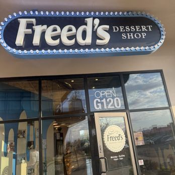 Freed's Dessert Shop - Bakeries Near Me - Las Vegas, Nevada