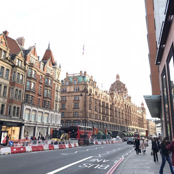 Harrods - Department Stores Near Me - London, XGL