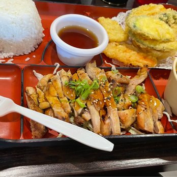 Show Sushi - Teriyaki Chicken Lunch Box - Sushi Bars Near Me - San Dimas, California