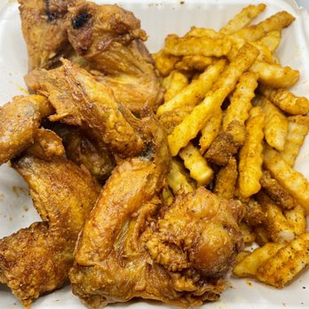 Blaq Dragon - 5 Whole Wings & Old Bay Fries - Chinese Near Me - Capitol Heights, Maryland