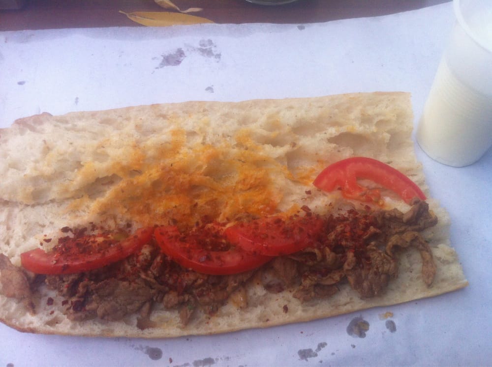 Ağaçaltı Kebap Salonu