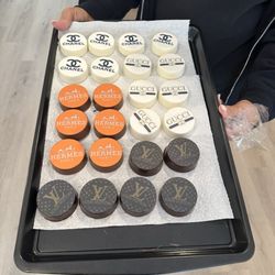 Chocolate Central - Fresh Oreo chocolates