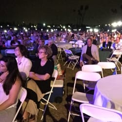 Instead of lighters people used the flashlight on their cell phones for a slow song