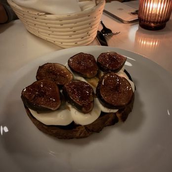 Emilia - Fig and ricotta bruschetta - Italian Near Me - Philadelphia, Pennsylvania