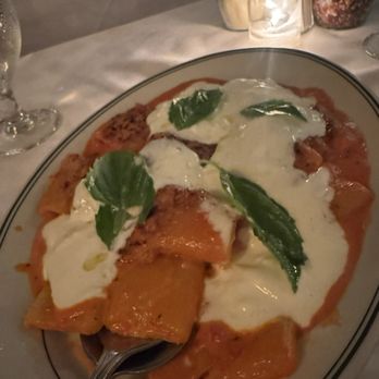 Tony's Di Napoli - Italian Near Me - New York, New York Tony's Di Napoli - Italian Near Me - New York, New York