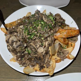 Marani - Mushroom and onions and potatoes - Mediterranean Near Me - Rego Park, New York Marani - Mushroom and onions and potatoes - Mediterranean Near Me - Rego Park, New York