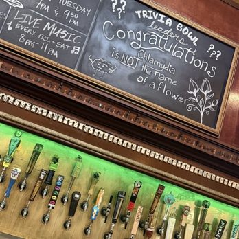 Flying Saucer Draught Emporium - Beer Bar Near Me - Memphis, Tennessee