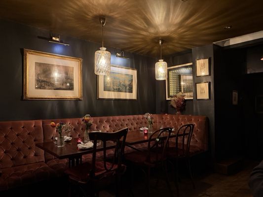 Kitty Fisher's Mayfair by null