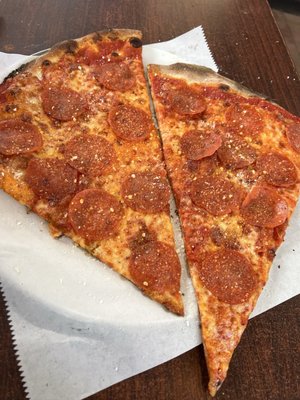 Sabatinos Authentic New York City Pizza by null