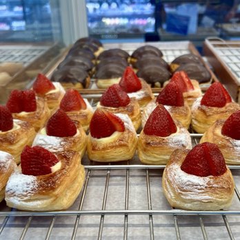 Paris Baguette - Bakeries Near Me - Pleasant Hill, California Paris Baguette - Bakeries Near Me - Pleasant Hill, California