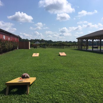 Huffman's Vineyards - Wineries Near Me - Richlands, North Carolina Huffman's Vineyards - Wineries Near Me - Richlands, North Carolina