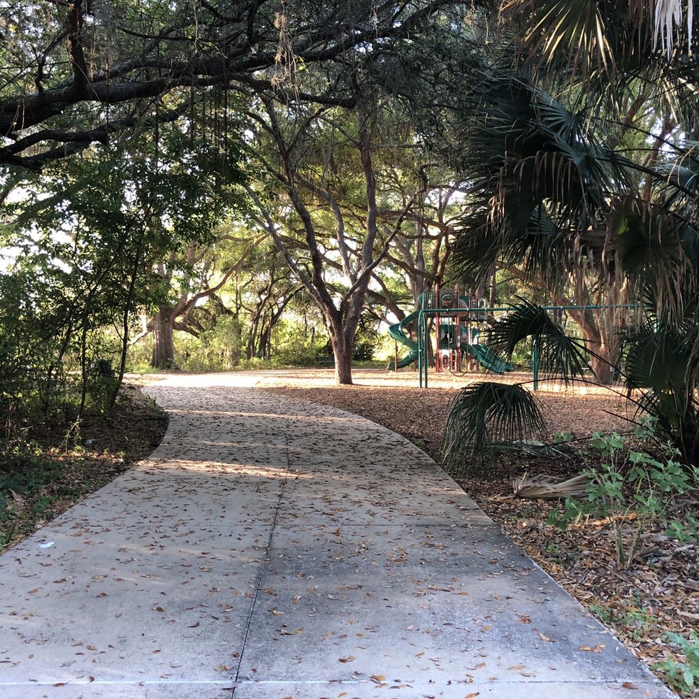 Pear Park - Playground - Hiking Near Me - Leesburg, Florida Pear Park - Playground - Hiking Near Me - Leesburg, Florida