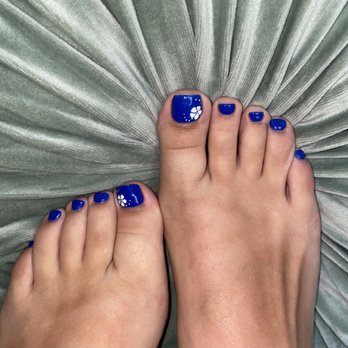 Diamond Nails - Pedicure by Kimmie! - Nail Salons Near Me - Austin, Texas