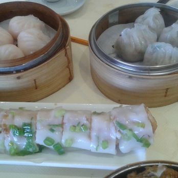Royal Seafood - Shrimp dumplings, steamed pork dumplings, stuffed rice rolls - Seafood Near Me - Richmond, British Columbia Royal Seafood - Shrimp dumplings, steamed pork dumplings, stuffed rice rolls - Seafood Near Me - Richmond, British Columbia
