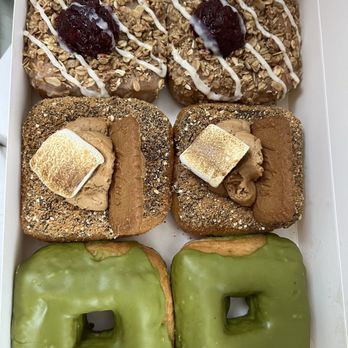 Little Vessels Donuts - Berry cobbler, cookie butter s'mores, and matcha - Donuts Near Me - Honolulu, Hawaii