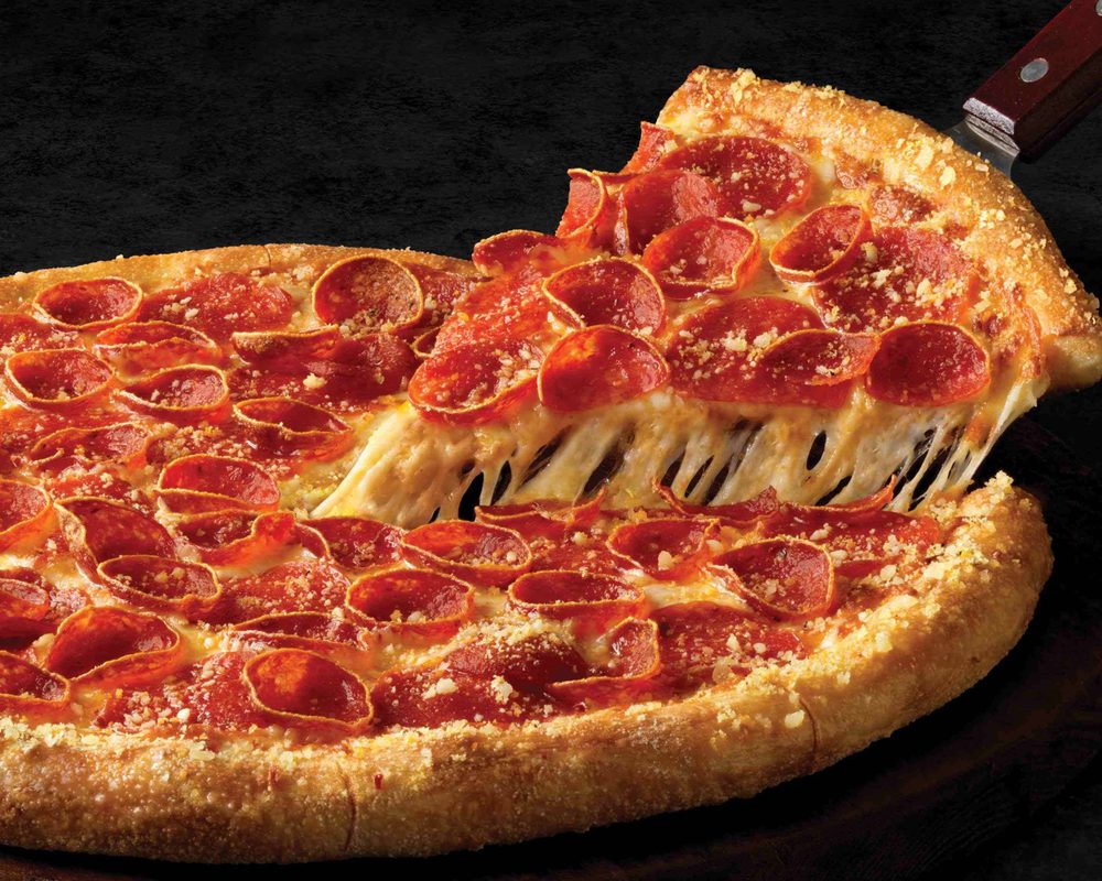 Marcos Pizza Logo
