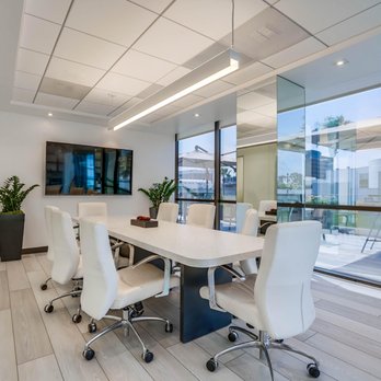 Jarrar & Associates CPAs - Beverly Hills -CPA office - conference room
Tax & Bookkeeping services - Tax Services Near Me - Beverly Hills, California Jarrar & Associates CPAs - Beverly Hills -CPA office - conference room
Tax & Bookkeeping services - Tax Services Near Me - Beverly Hills, California