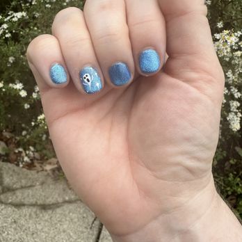 Luxury Nails - Nail Salons Near Me - Clawson, Michigan