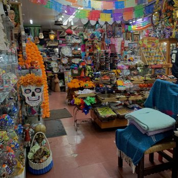 Olvera Street - One of the shops - Local Flavor Near Me - Los Angeles, California