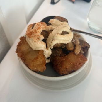 Arlo Kitchen and Bar - Kitchen sink potatoes - Seafood Near Me - Northport, New York