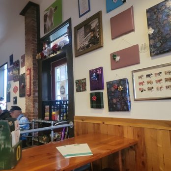The Local Cow - Burgers Near Me - Gresham, Oregon